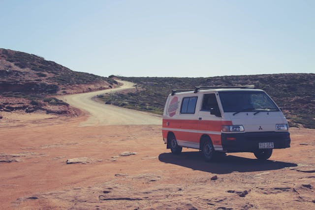 Working from a Van: The Reality of Vanlife Jobs